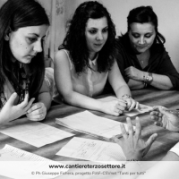 CTS 2025 - volontari ad un tavolo 